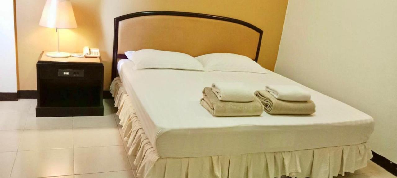 Tinidee Hotel Ranong Eksteriør bilde
